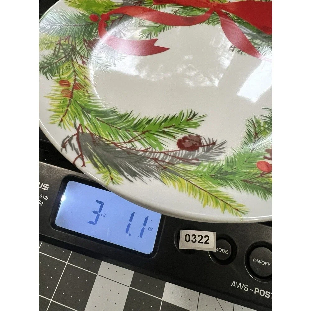 4 Christmas Wreath Salad Plate 8